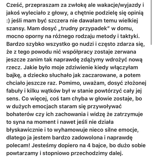 Zrzut ekranu wiadomości od rodzica z opinią o audiobajkach terapeutycznych